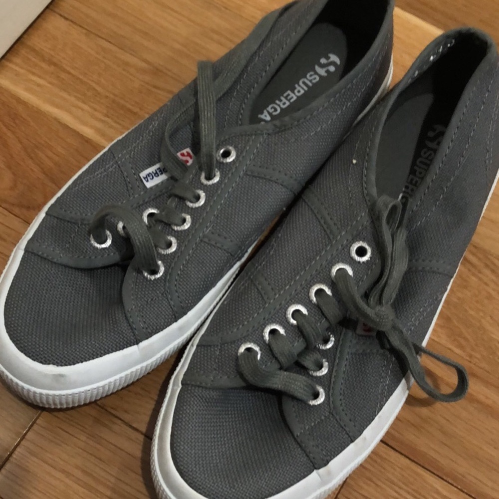 Women’s Superga